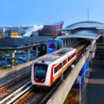 Tangkapan Layar LRT yang sedang Beroperasi/ Foto : IG LRT (Juno)