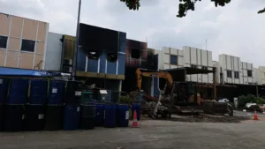 Kondisi Gudang Insektisida di taman tekno masih ada bau menyengat/ Dok. TU