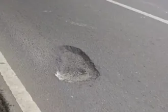 Salah satu Jalan Berlubang di Pondok Aren yang Dikeluhkan Warga/ Dok. TU