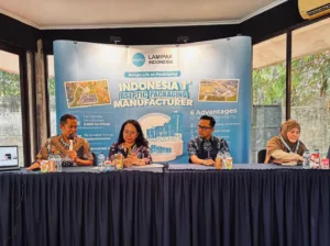 Diskusi penerapan Extended Producer Responsibility (EPR) dalam industri kemasan oleh Lamipak di Serpong/ Foto : Juno
